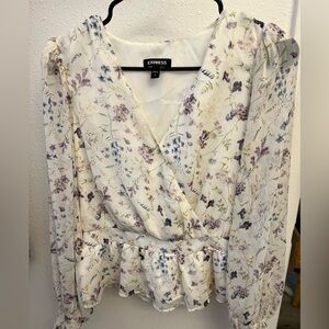 Express flower peplum blouse (M)